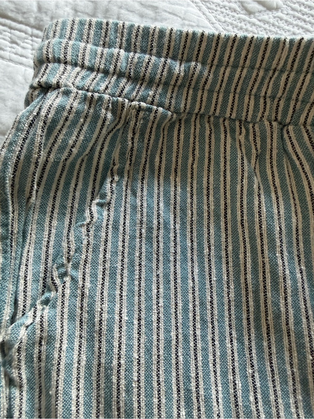 2 pairs Billabong Striped Pull-On Shorts in Coral and Teal - Picture 3 of 10